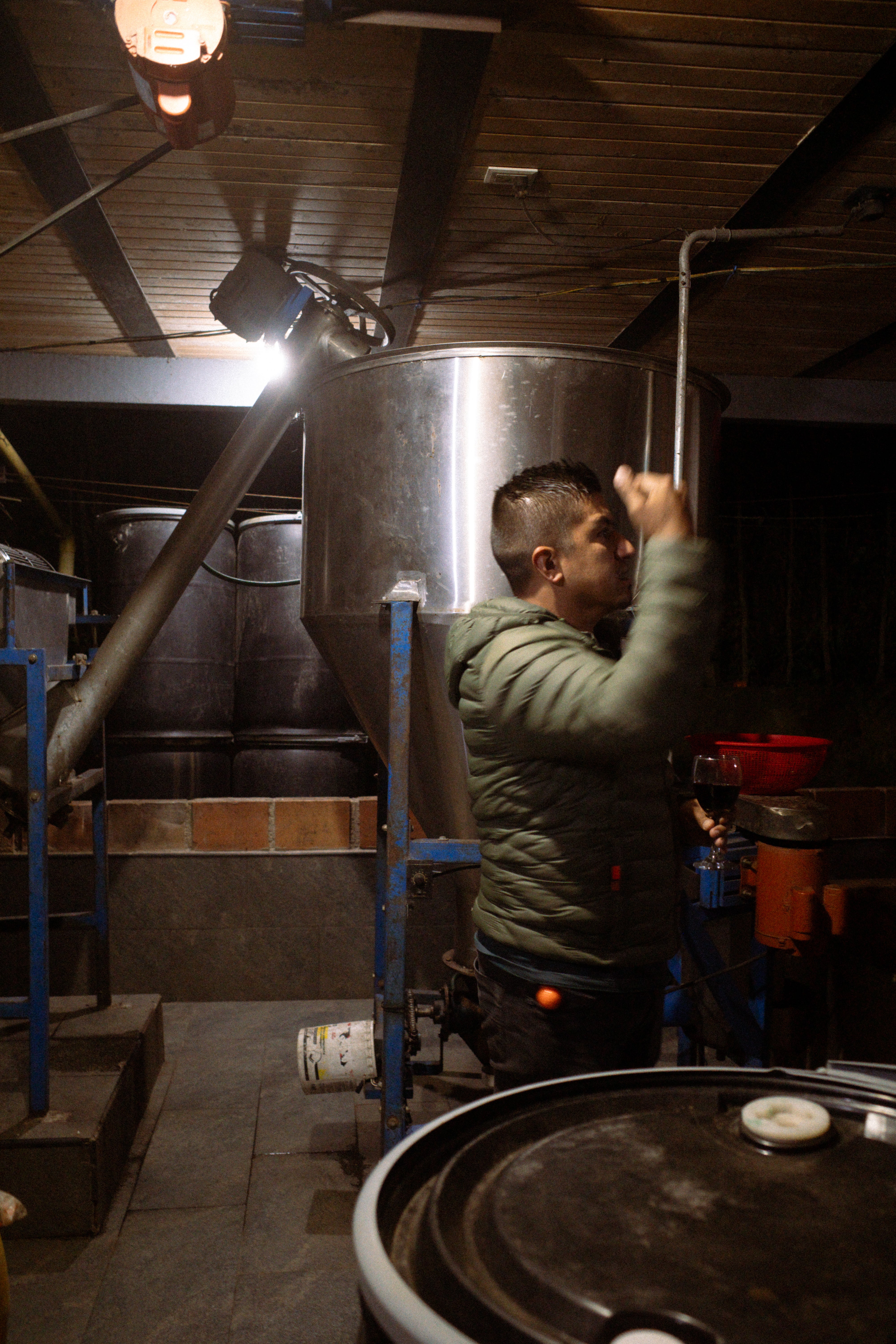 MC07 Pink Bourbon Washed